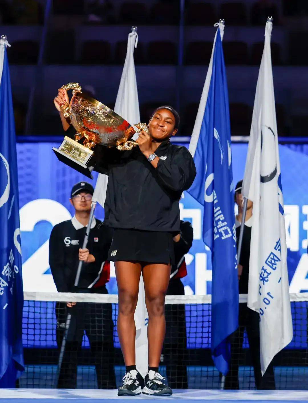 这不仅反映 这不仅反映