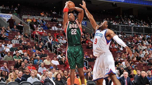 巴萨率先取 巴萨率先取