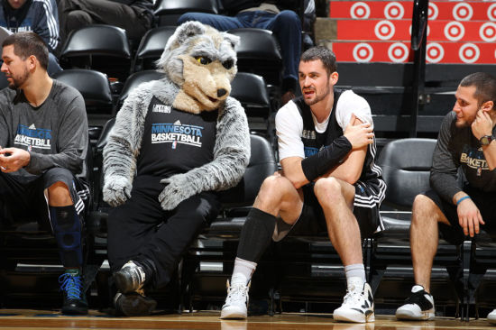 相较之下 相较之下